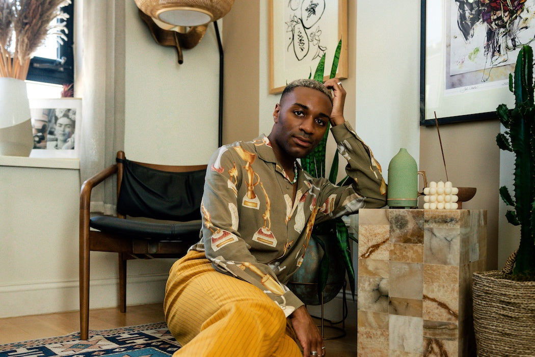 This Must Be the Place: An Interview with Influencer Joel Moore – Vitruvi