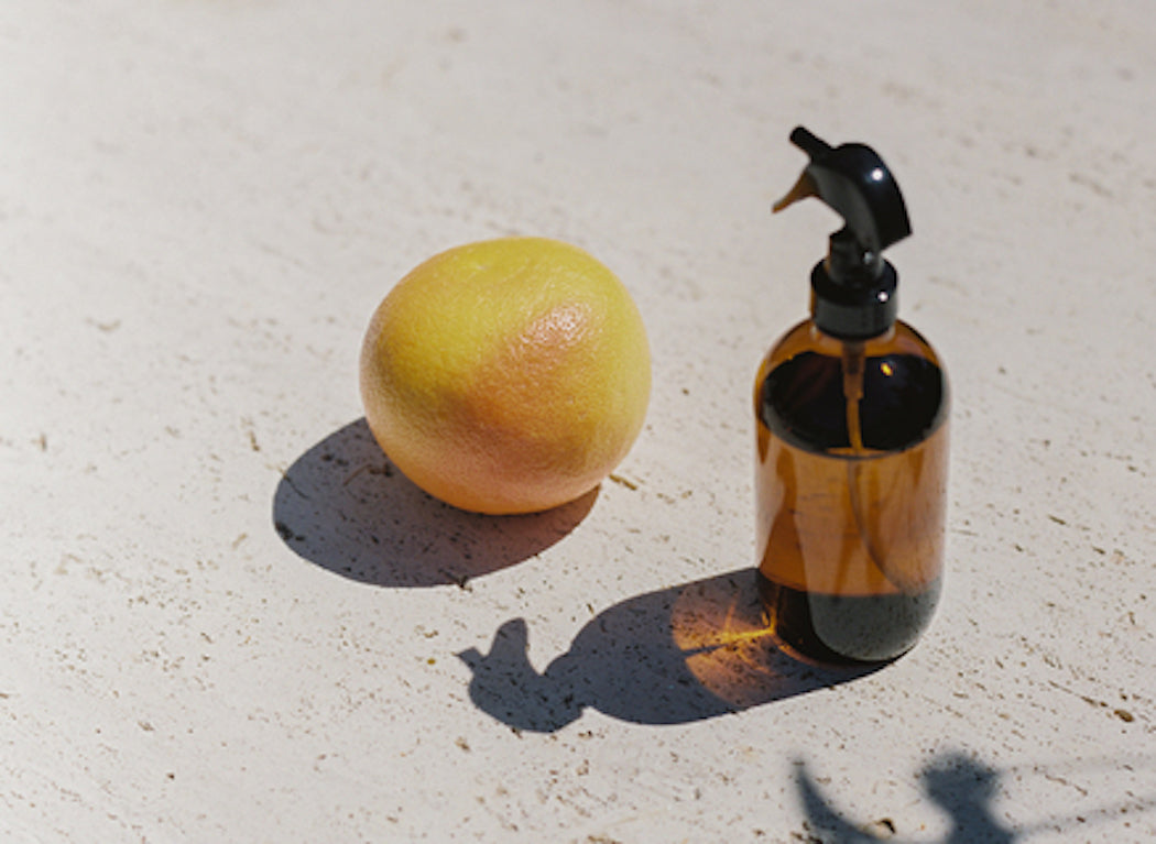 DIY Grapefruit and Lavender Kitchen Cleaner (VIDEO)